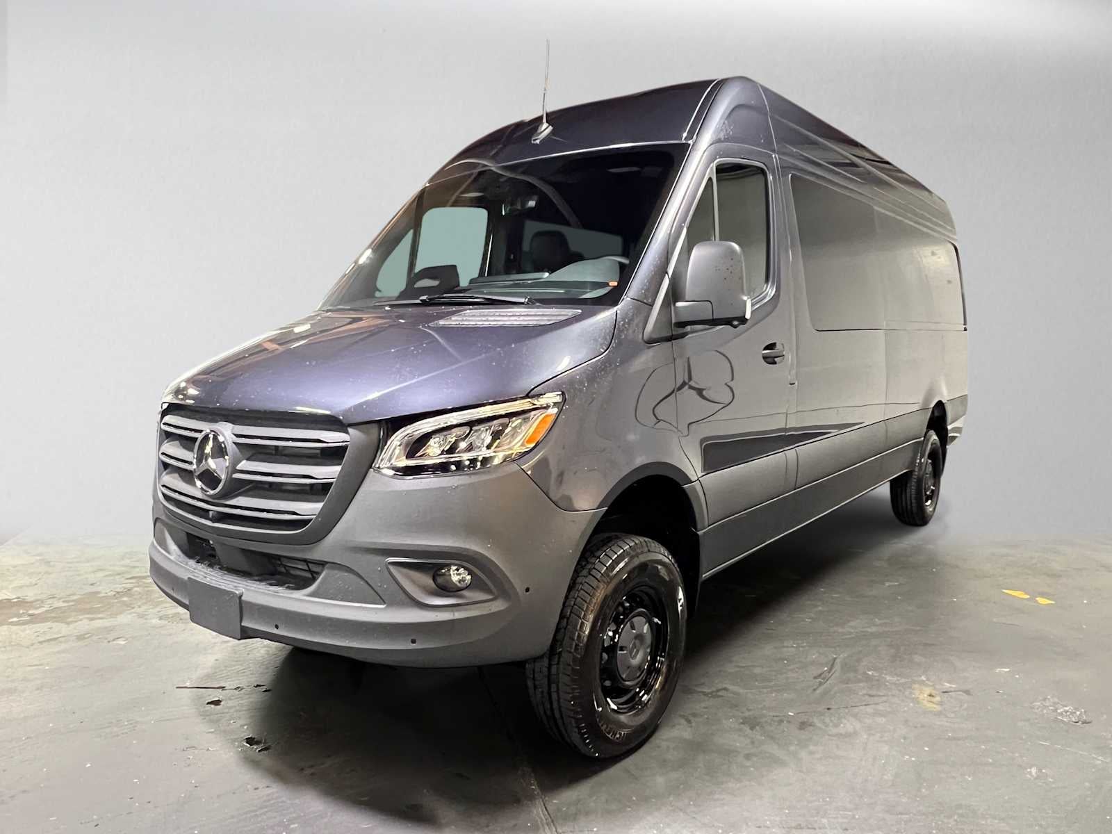 2026 Mercedes-Benz Sprinter 2500 High Roof I4 Diesel HO 170 AWD