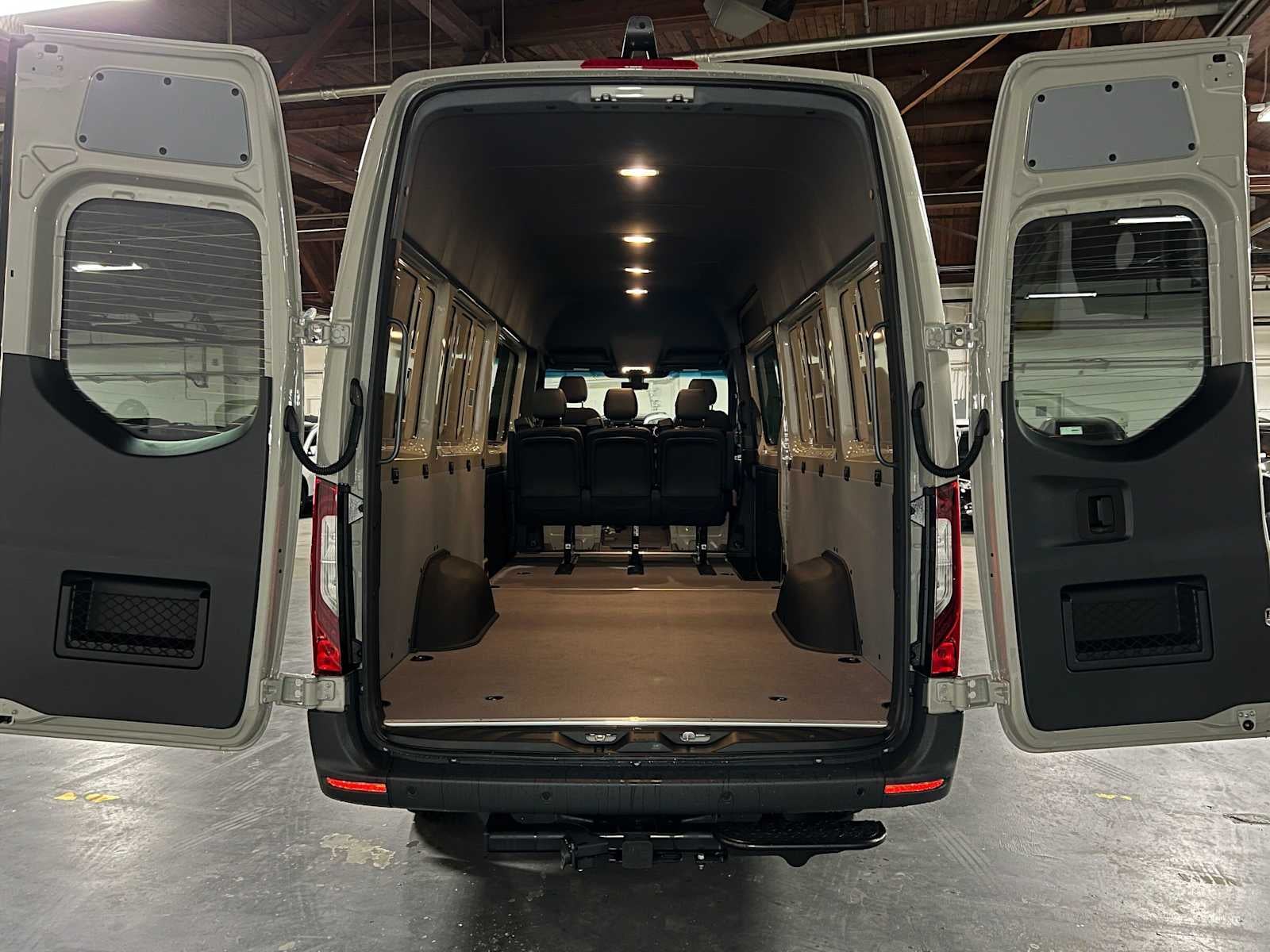 2026 Mercedes-Benz Sprinter 2500 High Roof I4 Diesel HO 170 AWD