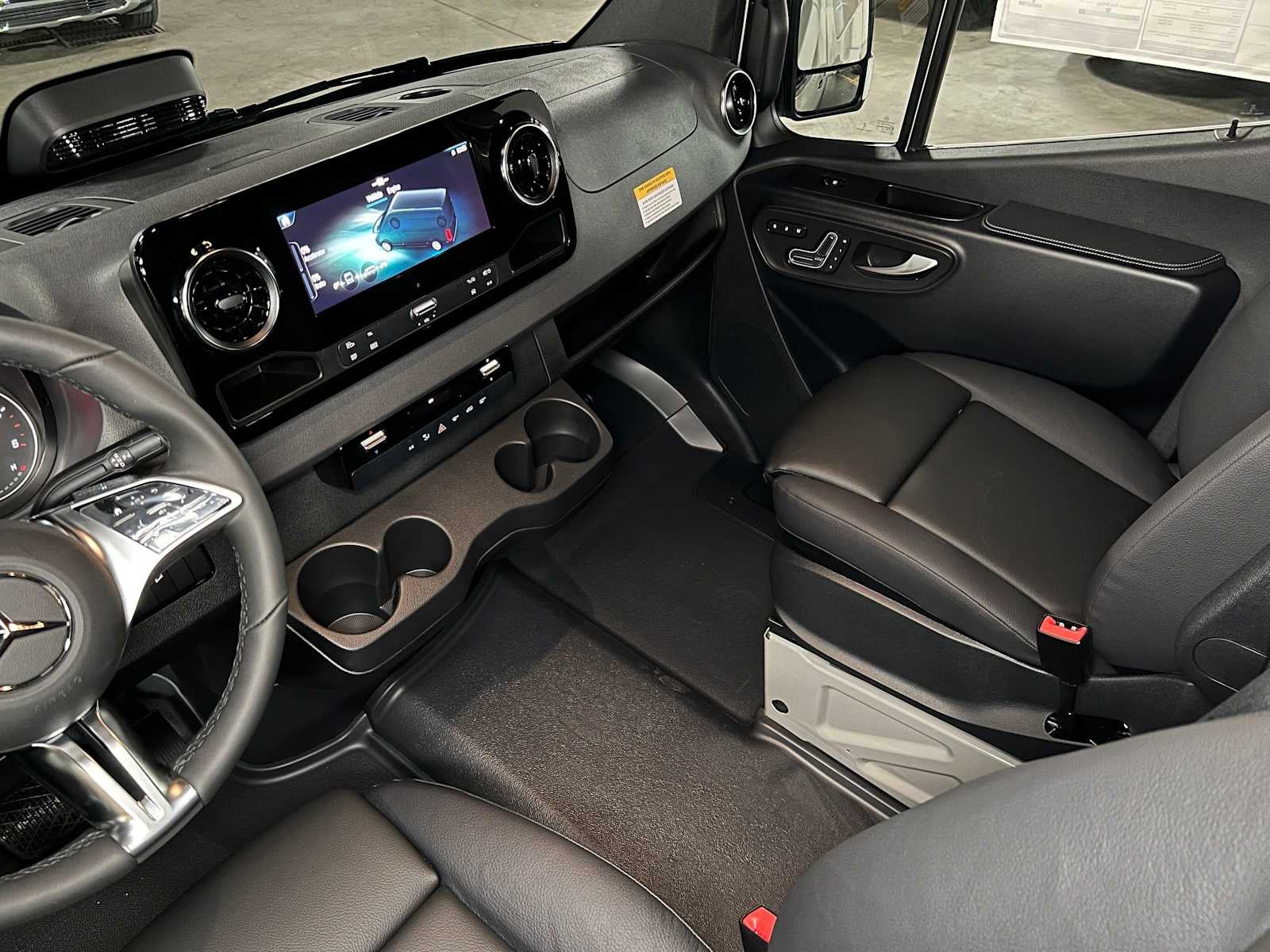 2026 Mercedes-Benz Sprinter 2500 High Roof I4 Diesel HO 170 AWD