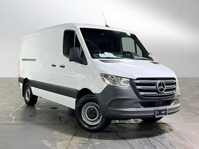2025 Mercedes-Benz Sprinter Cargo Van 2500 Standard Roof I4 Diesel 144" RWD