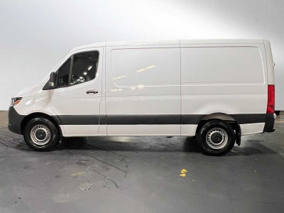 2025 Mercedes-Benz Sprinter Cargo Van 2500 Standard Roof I4 Diesel 144" RWD