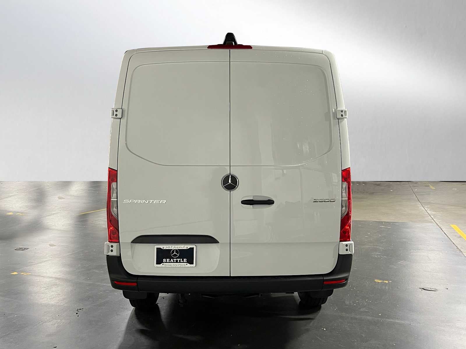 2025 Mercedes-Benz Sprinter Cargo Van 2500 Standard Roof I4 Diesel 144" RWD