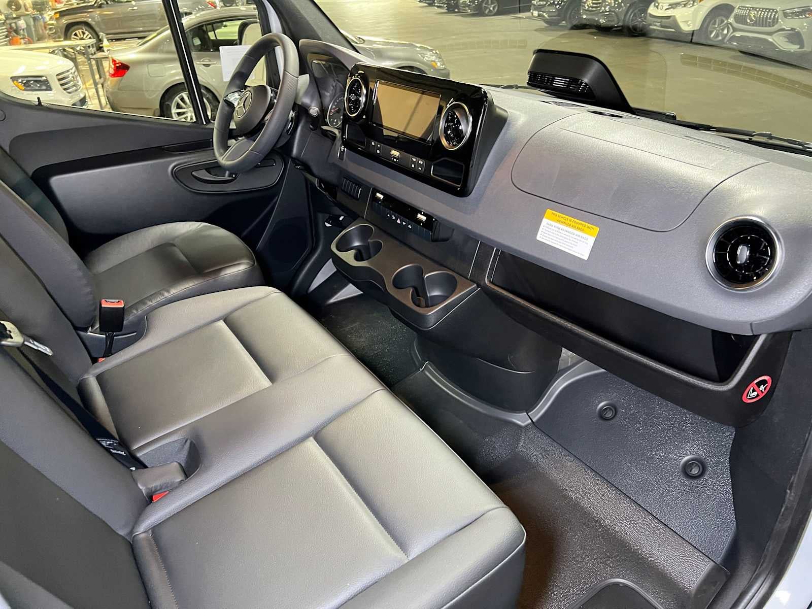 2026 Mercedes-Benz Sprinter Cargo 2500 Standard Roof I4 Diesel 144 RWD