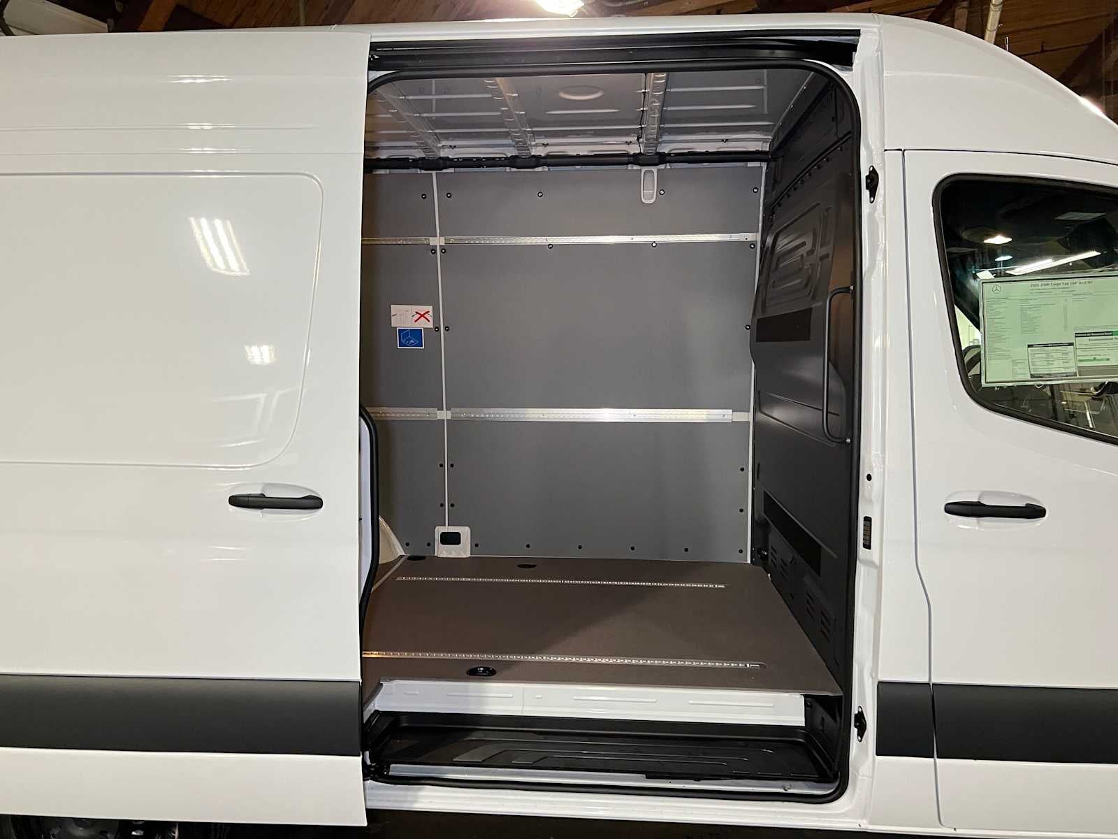 2026 Mercedes-Benz Sprinter Cargo 2500 Standard Roof I4 Diesel 144 RWD