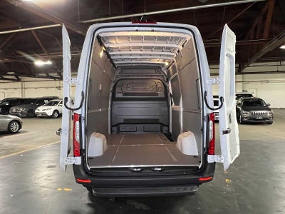 2026 Mercedes-Benz Sprinter Cargo 2500 Standard Roof I4 Diesel 144 RWD