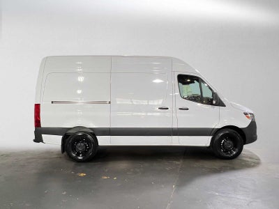 2026 Mercedes-Benz Sprinter Cargo 2500 Standard Roof I4 Diesel 144 RWD