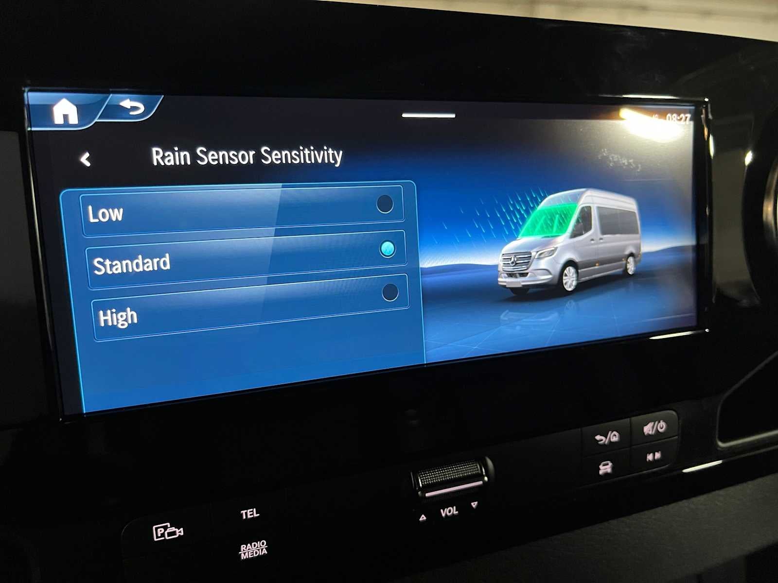 2026 Mercedes-Benz Sprinter Cargo 2500 Standard Roof I4 Diesel 144 RWD
