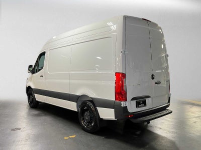 2026 Mercedes-Benz Sprinter Cargo 2500 Standard Roof I4 Diesel 144 RWD