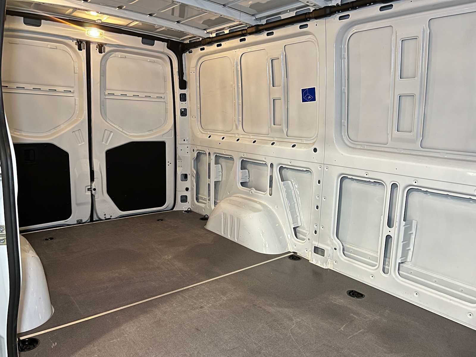 2025 Mercedes-Benz Sprinter Cargo Van 2500 Standard Roof I4 Diesel 144" RWD