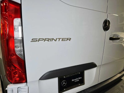 2026 Mercedes-Benz Sprinter 2500 Standard Roof I4 Diesel 144 RWD