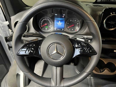 2026 Mercedes-Benz Sprinter 2500 Standard Roof I4 Diesel 144 RWD