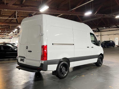 2026 Mercedes-Benz Sprinter 2500 Standard Roof I4 Diesel 144 RWD