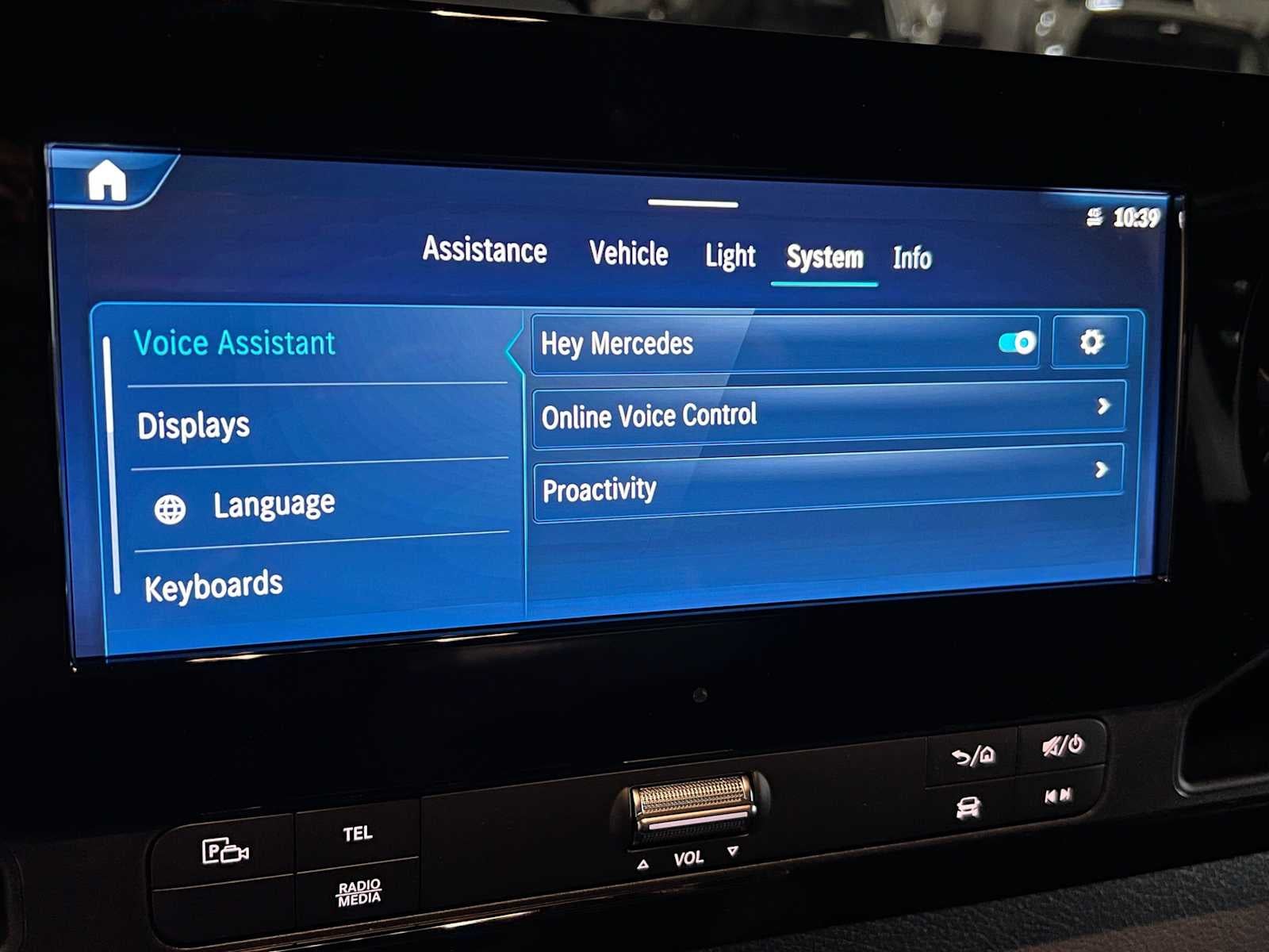 2026 Mercedes-Benz Sprinter 2500 Standard Roof I4 Diesel 144 RWD