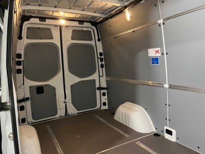 2026 Mercedes-Benz Sprinter 2500 Standard Roof I4 Diesel 144 RWD