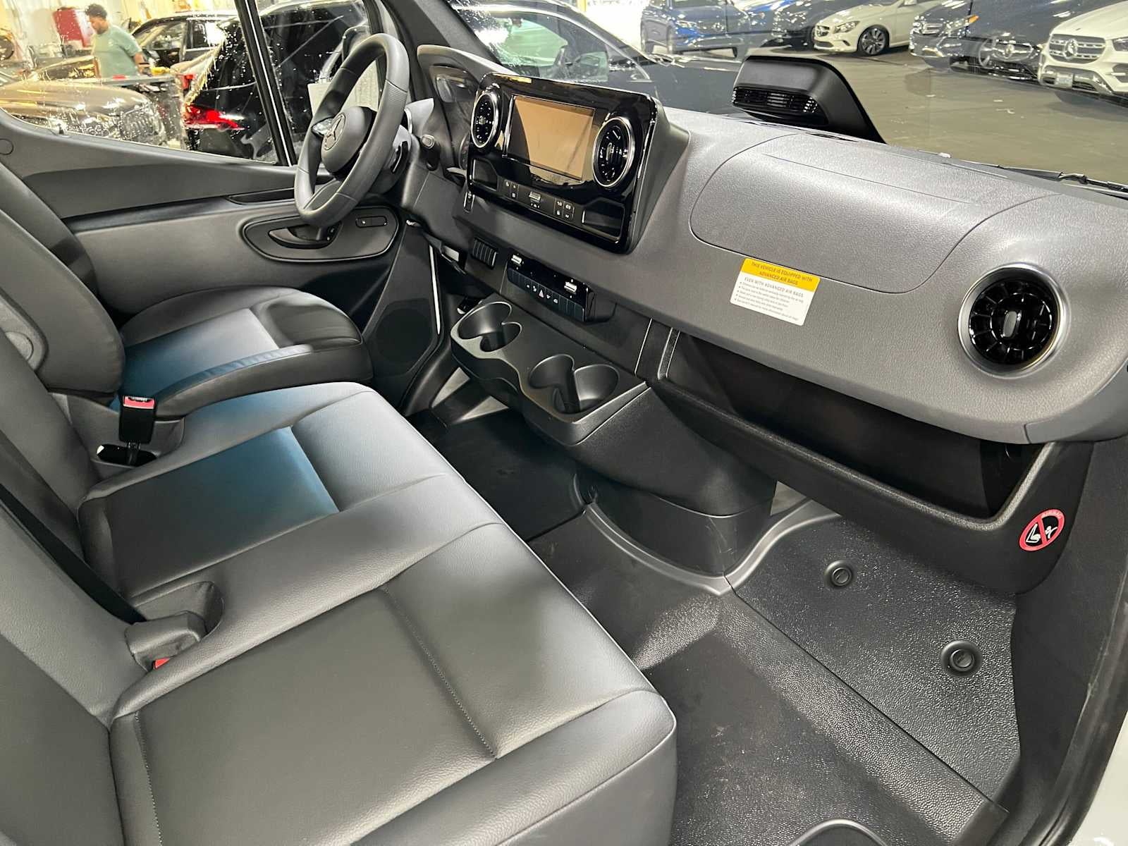 2026 Mercedes-Benz Sprinter 2500 Standard Roof I4 Diesel 144 RWD