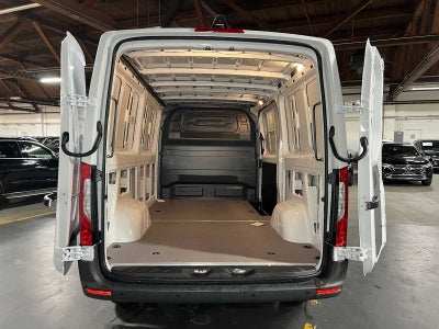 2026 Mercedes-Benz Sprinter 2500 Standard Roof I4 Diesel 144 RWD