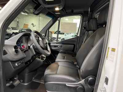 2026 Mercedes-Benz Sprinter 2500 Standard Roof I4 Diesel 144 RWD