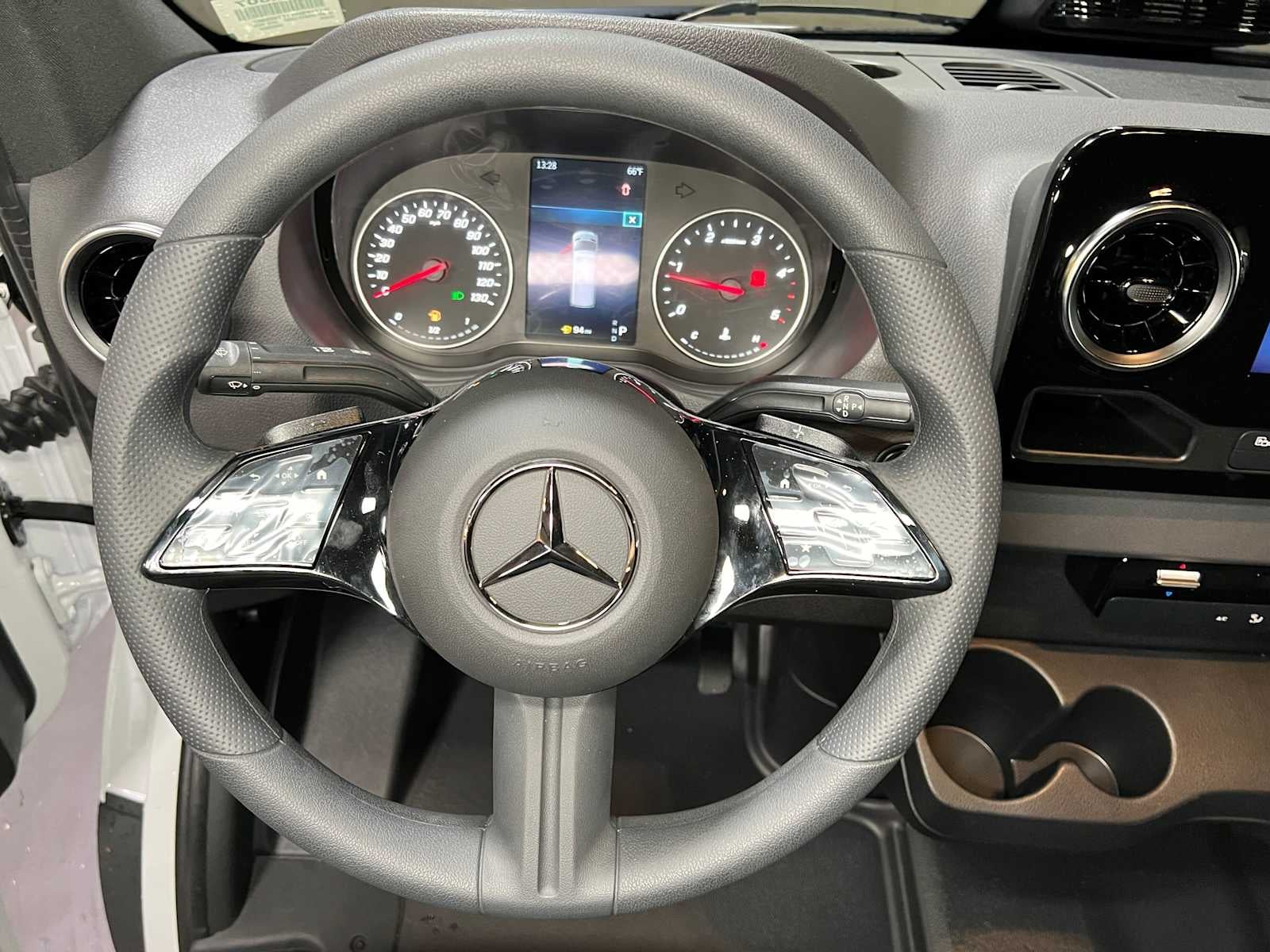 2026 Mercedes-Benz Sprinter 2500 Standard Roof I4 Diesel 144 RWD