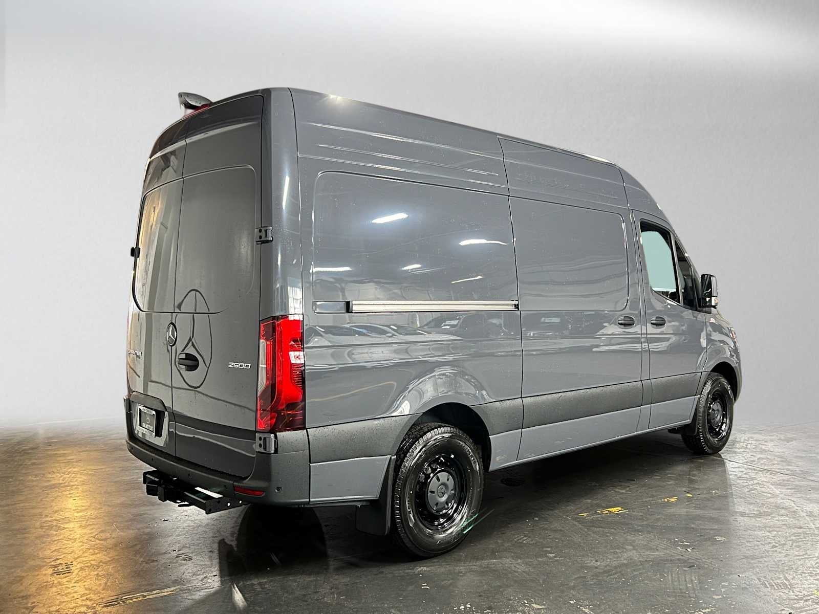 2026 Mercedes-Benz Sprinter Cargo 2500 Standard Roof I4 Diesel 144 RWD
