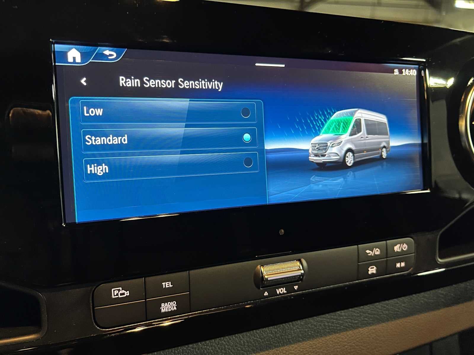 2026 Mercedes-Benz Sprinter Cargo 2500 Standard Roof I4 Diesel 144 RWD