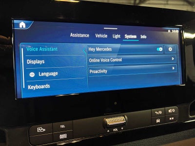 2026 Mercedes-Benz Sprinter Cargo 2500 Standard Roof I4 Diesel 144 RWD