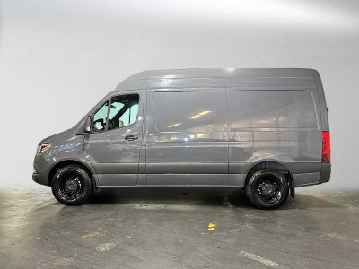 2026 Mercedes-Benz Sprinter Cargo 2500 Standard Roof I4 Diesel 144 RWD