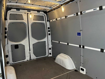 2025 Mercedes-Benz Sprinter Cargo Van 2500 Standard Roof I4 Diesel 144" RWD