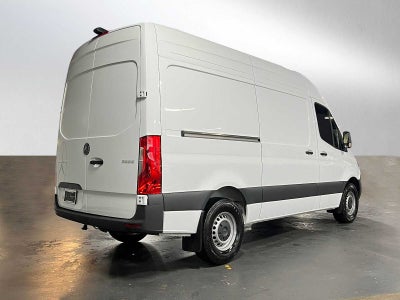 2025 Mercedes-Benz Sprinter Cargo Van 2500 Standard Roof I4 Diesel 144 RWD