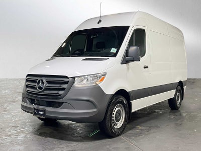 2025 Mercedes-Benz Sprinter Cargo Van 2500 Standard Roof I4 Diesel 144 RWD