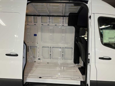 2025 Mercedes-Benz Sprinter Cargo Van 2500 Standard Roof I4 Diesel 144" RWD
