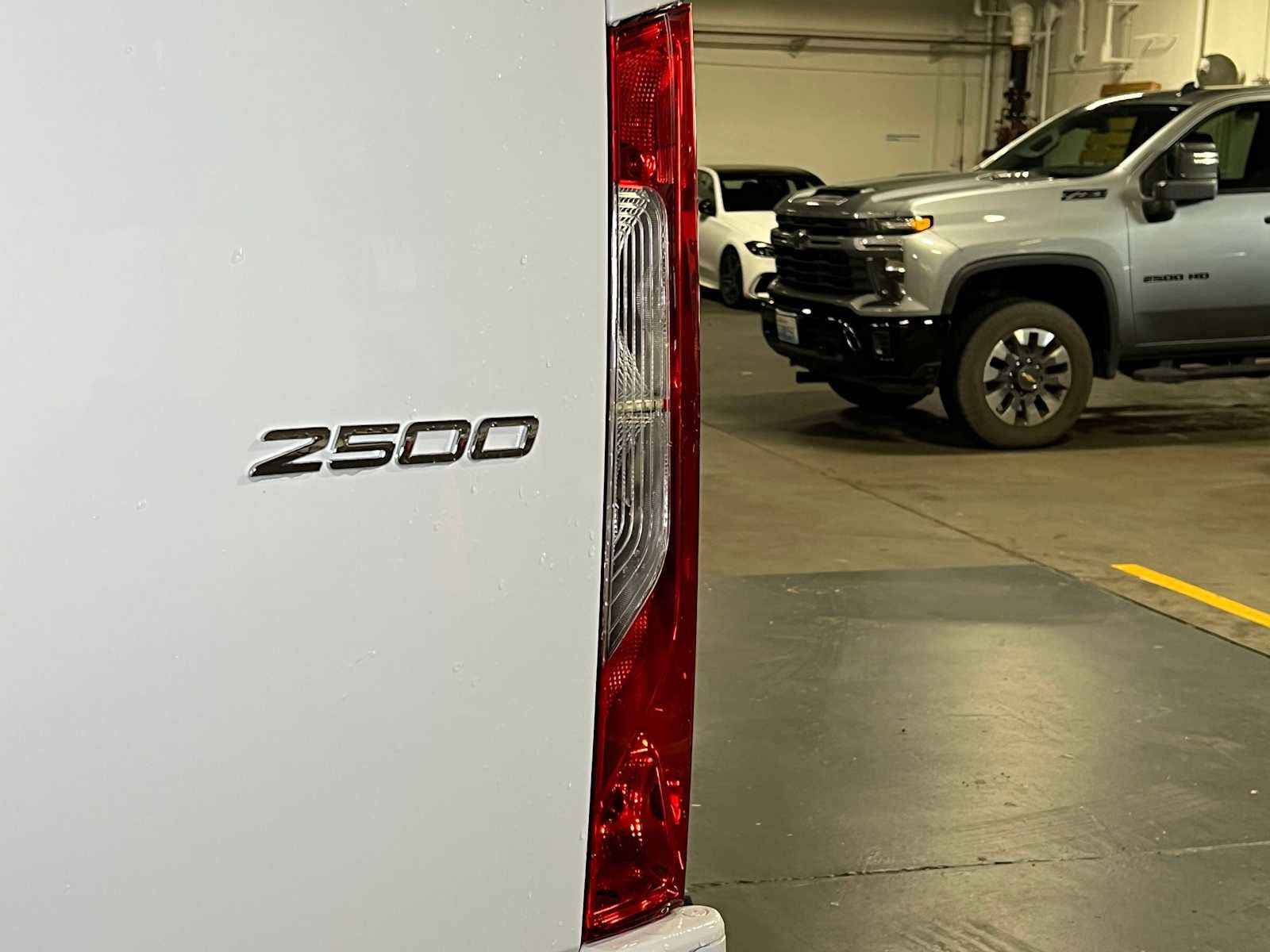 2025 Mercedes-Benz Sprinter Cargo Van 2500 Standard Roof I4 Diesel 144" RWD