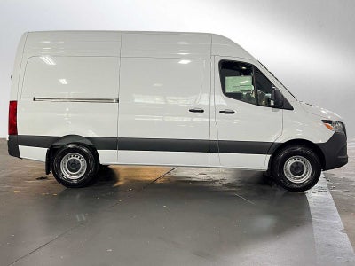 2025 Mercedes-Benz Sprinter Cargo Van 2500 Standard Roof I4 Diesel 144" RWD