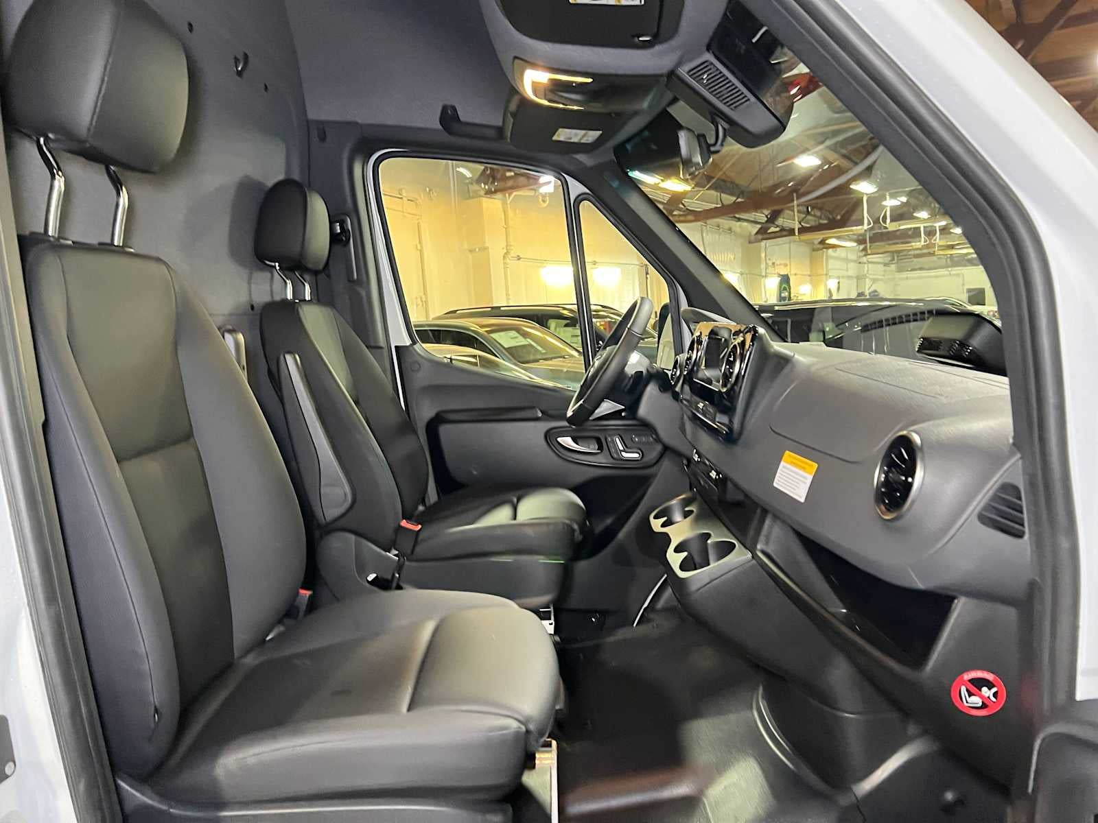 2026 Mercedes-Benz Sprinter Cargo 2500 Standard Roof I4 Diesel 144 RWD