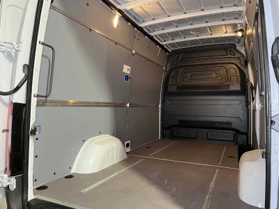 2026 Mercedes-Benz Sprinter Cargo 2500 Standard Roof I4 Diesel 144 RWD
