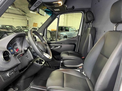 2026 Mercedes-Benz Sprinter Cargo 2500 Standard Roof I4 Diesel 144 RWD