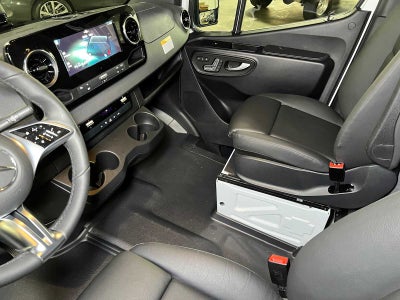 2026 Mercedes-Benz Sprinter Cargo 2500 Standard Roof I4 Diesel 144 RWD
