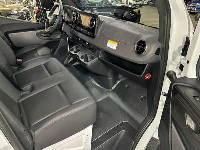 2026 Mercedes-Benz Sprinter 2500 Standard Roof I4 Diesel 144 RWD