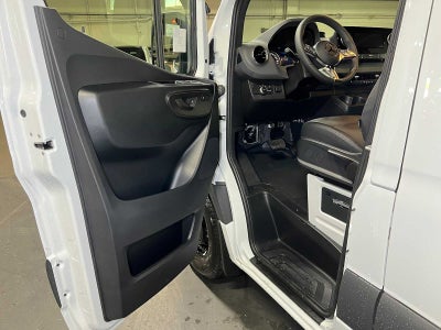2026 Mercedes-Benz Sprinter Cargo 2500 Standard Roof I4 Diesel 144 RWD