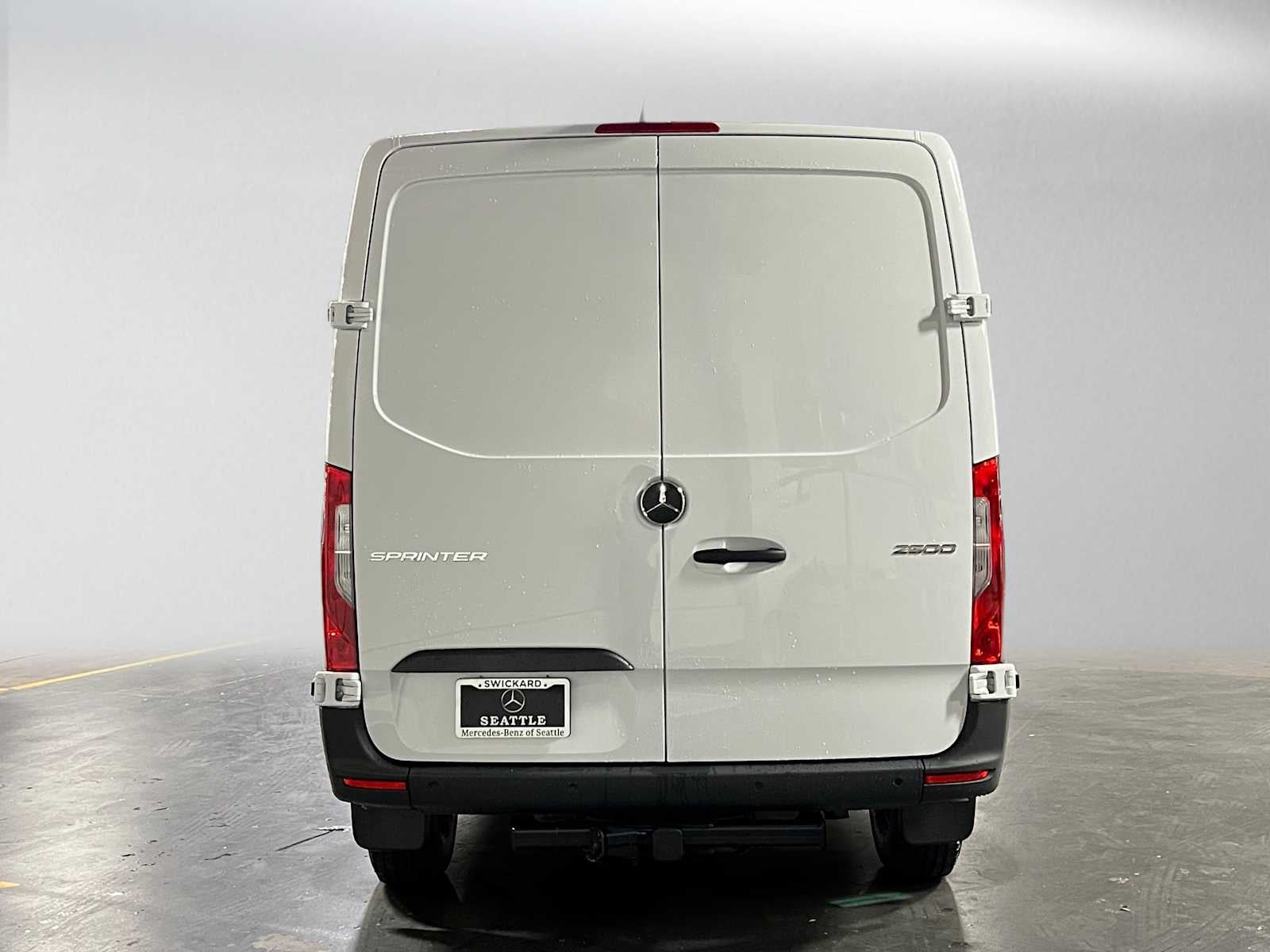 2026 Mercedes-Benz Sprinter Cargo 2500 Standard Roof I4 Diesel 144 RWD
