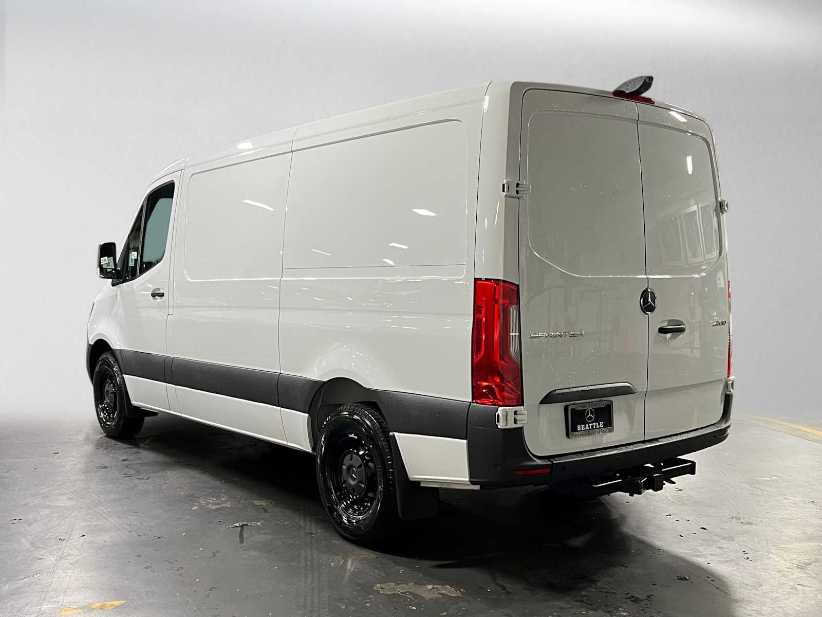 2026 Mercedes-Benz Sprinter Cargo 2500 Standard Roof I4 Diesel 144 RWD