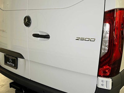 2026 Mercedes-Benz Sprinter 2500 Standard Roof I4 Diesel 144 RWD