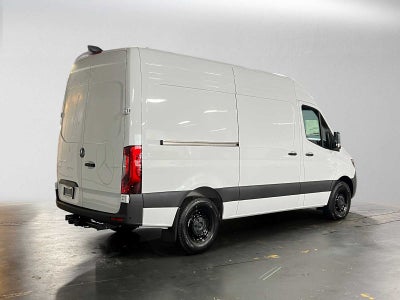 2026 Mercedes-Benz Sprinter 2500 Standard Roof I4 Diesel 144 RWD