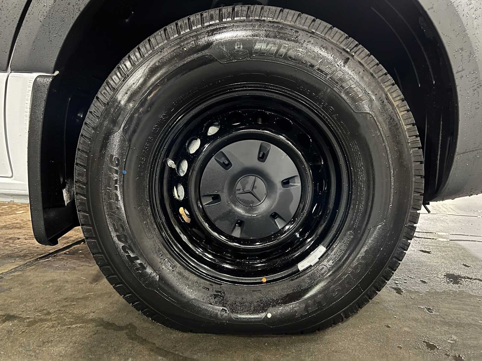 2026 Mercedes-Benz Sprinter 2500 Standard Roof I4 Diesel 144 RWD