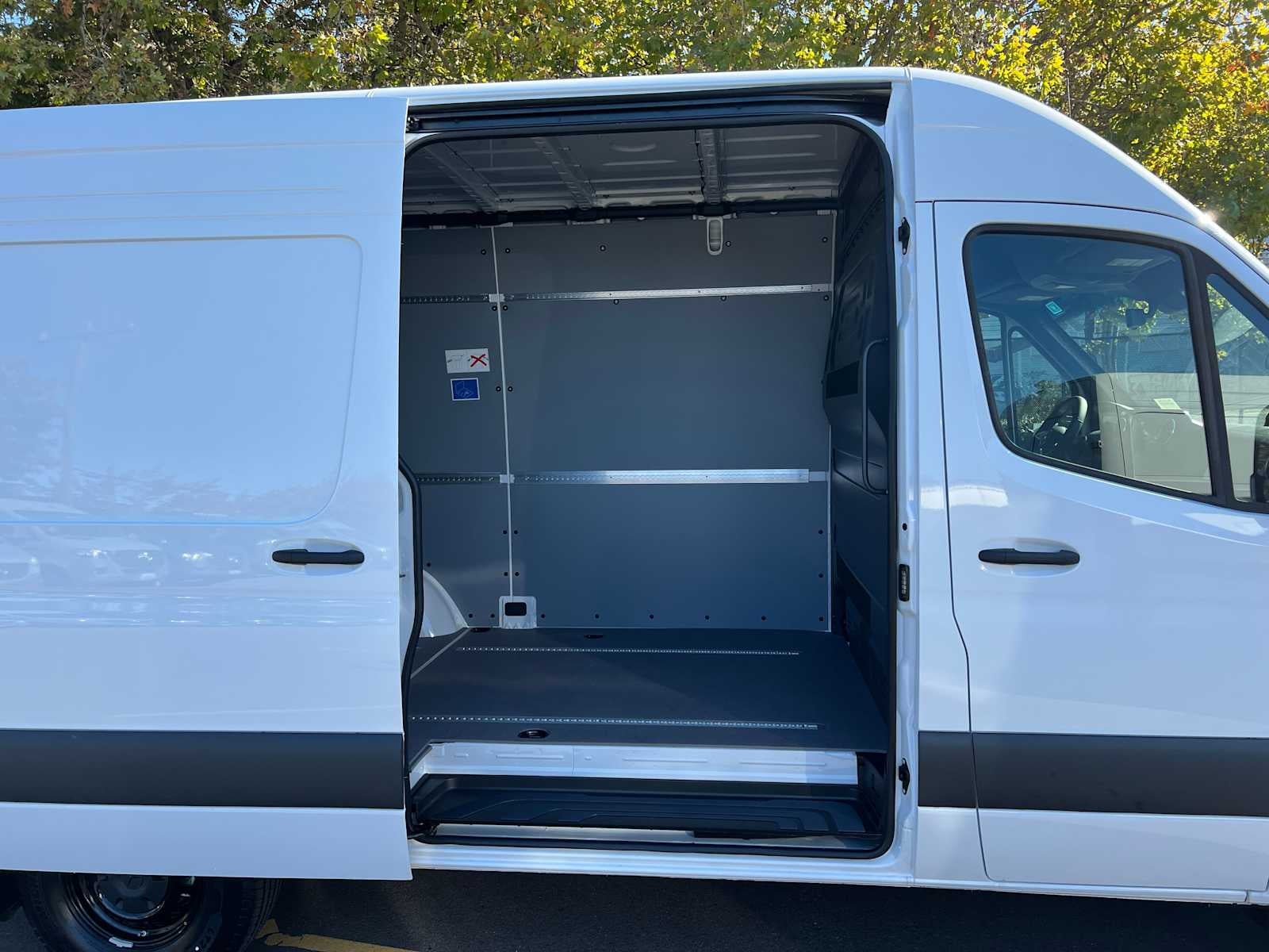 2026 Mercedes-Benz Sprinter Cargo 2500 Standard Roof I4 Diesel 144 RWD
