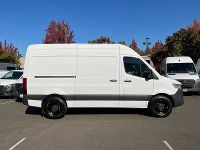 2026 Mercedes-Benz Sprinter Cargo 2500 Standard Roof I4 Diesel 144 RWD