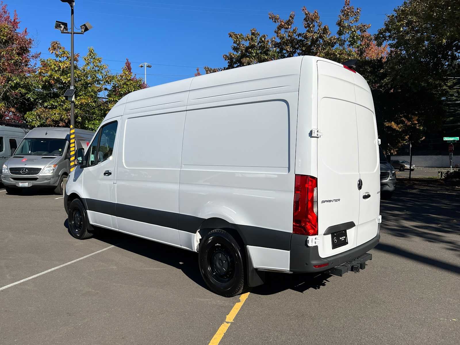 2026 Mercedes-Benz Sprinter Cargo 2500 Standard Roof I4 Diesel 144 RWD