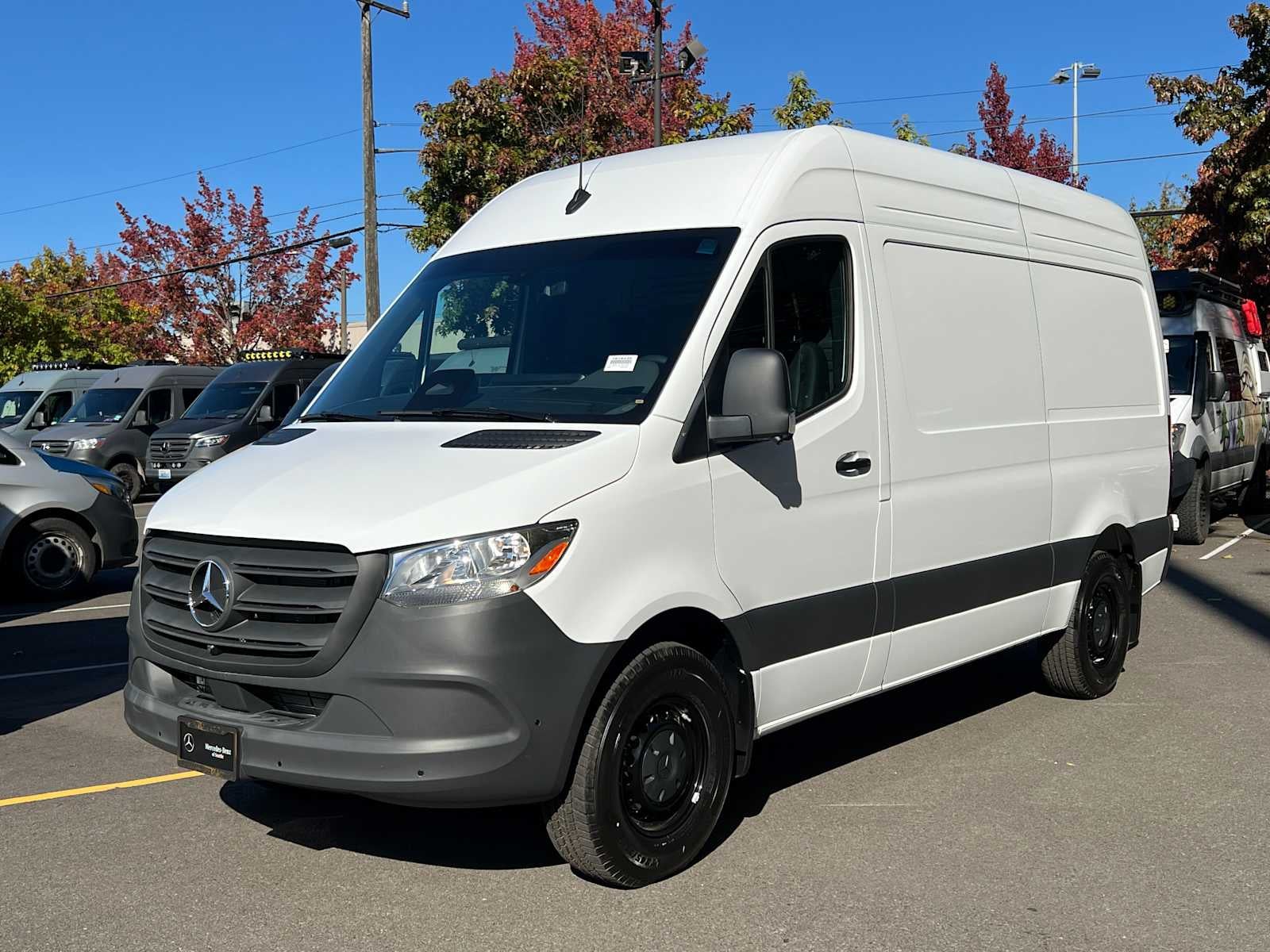 2026 Mercedes-Benz Sprinter Cargo 2500 Standard Roof I4 Diesel 144 RWD