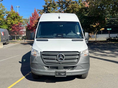 2026 Mercedes-Benz Sprinter Cargo 2500 Standard Roof I4 Diesel 144 RWD