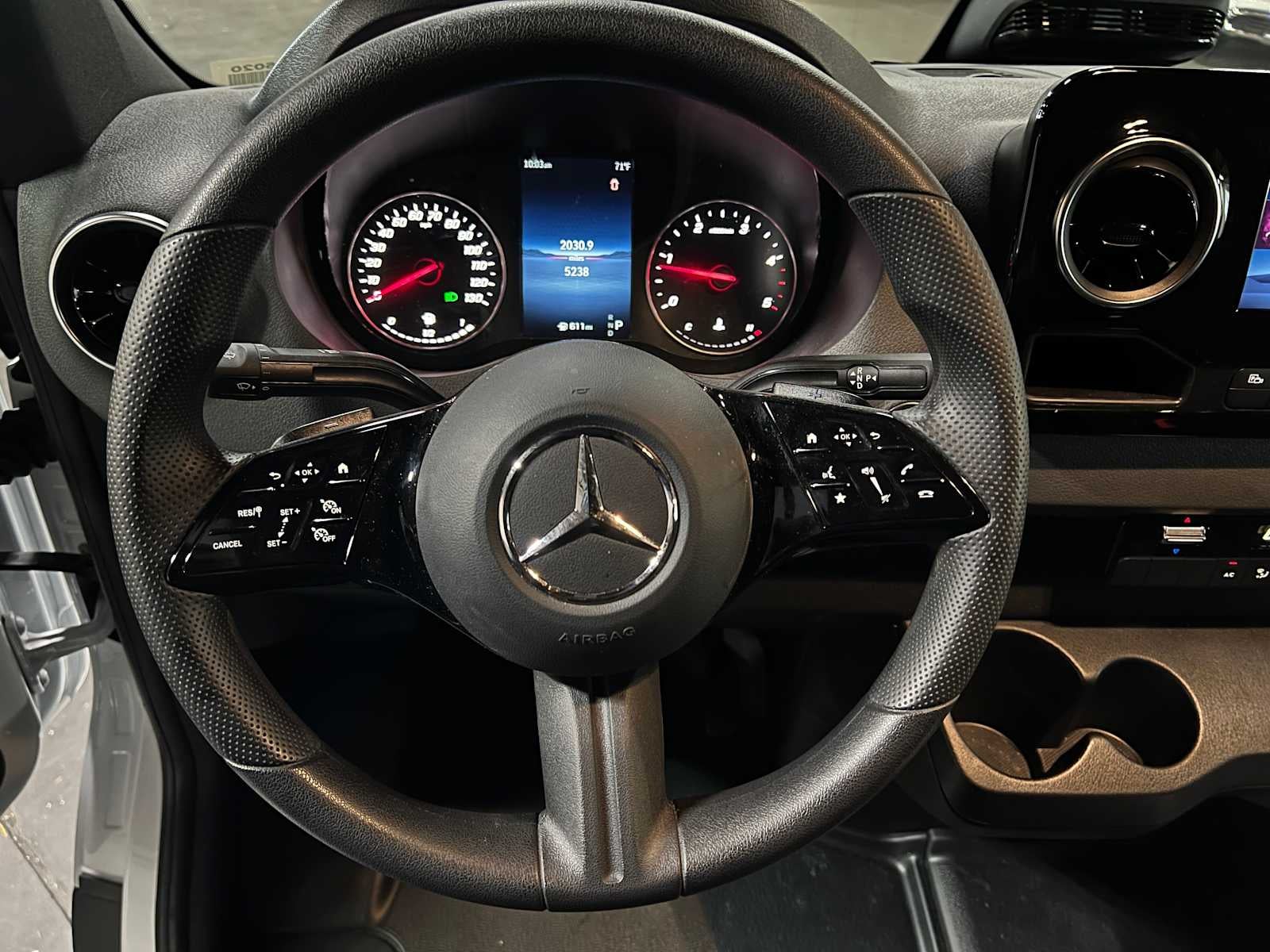 2025 Mercedes-Benz Sprinter Cargo Van 2500 Standard Roof I4 Diesel 144" RWD