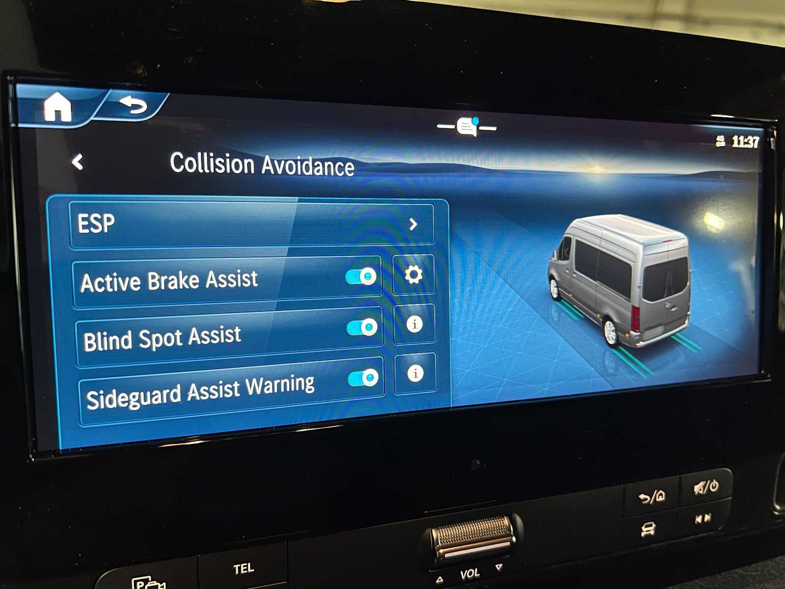 2025 Mercedes-Benz Sprinter Cargo Van 2500 Standard Roof I4 Diesel 144" RWD